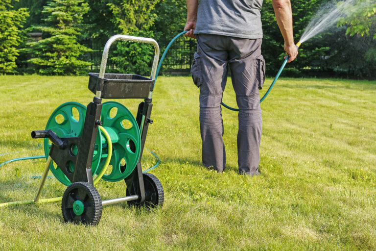 carrello avvolgitubo