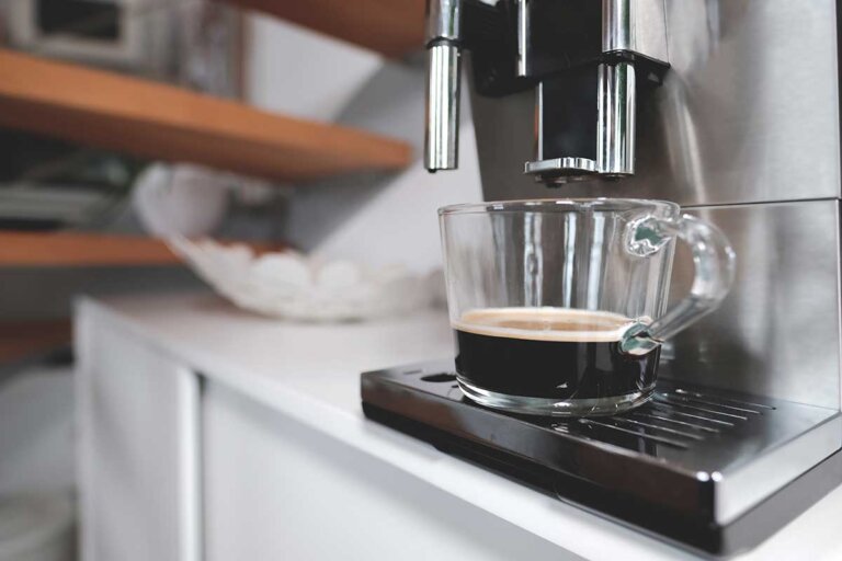 macchina da caffè automatica De' Longhi