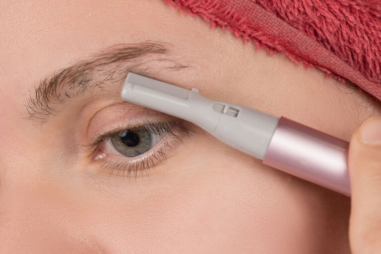 modellatore di sopracciglia