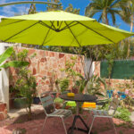 ombrellone con braccio laterale