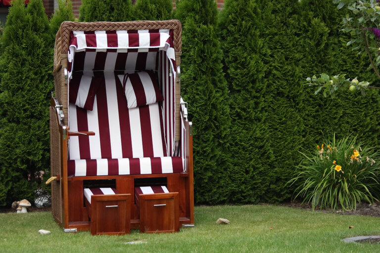 poltrona da spiaggia di vimini