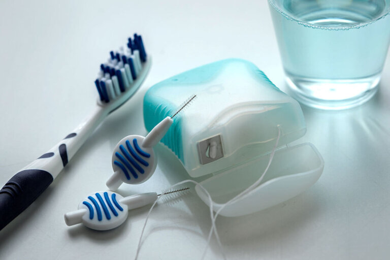 scovolino interdentale